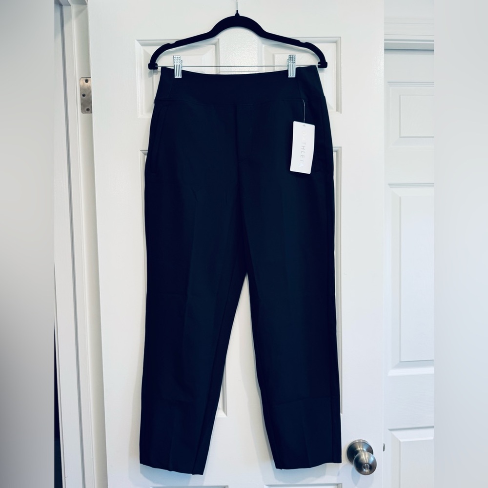 Athleta Endless Pants. Size 6 Black.